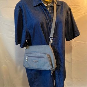 Baggallini crossbody bag Grey w/ yellow